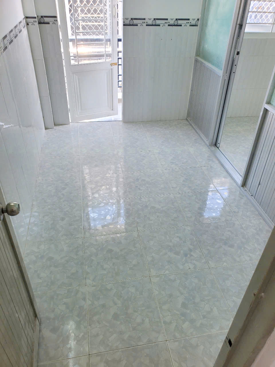 Bán nhà hẻm 779 đường QL50 Bình Hưng B/C, gần bến xe Q8 - Ảnh 2