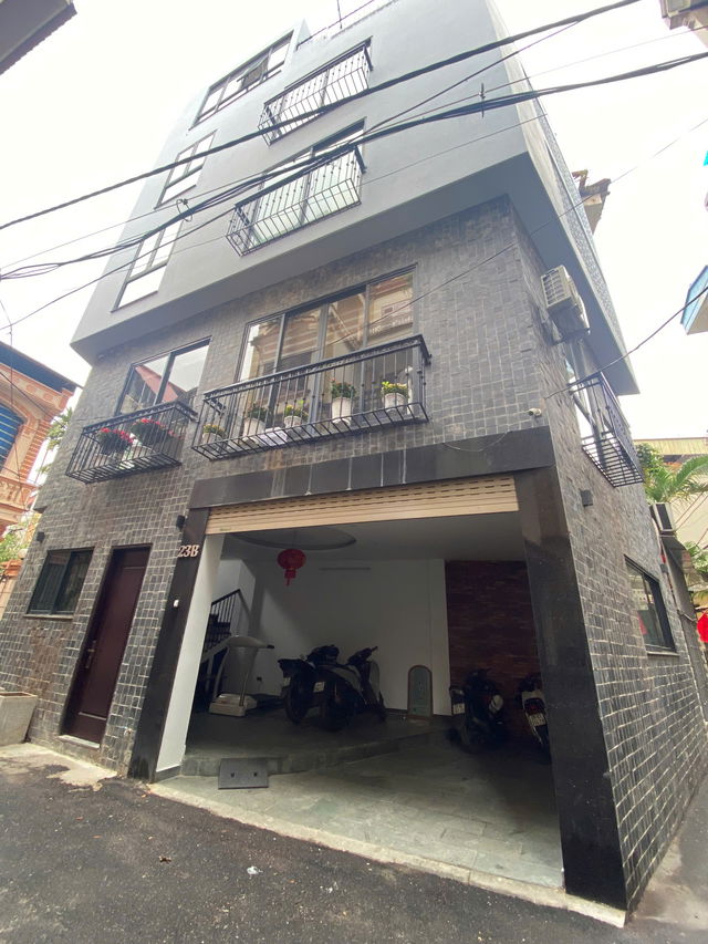 NHÀ MỚI Ô TÔ VÀO NHÀ FULL NỘI THẤT Nguyễn Văn Cừ 45m2,X  5 tầng,MT  13m, 14 tỷ Long Biên - Ảnh chính