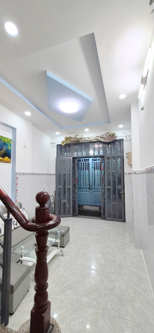 Nhà 4 tầng hẻm Dương Bá Trạc P1Q8. Giá 3,9 tỷ TL - Ảnh chính