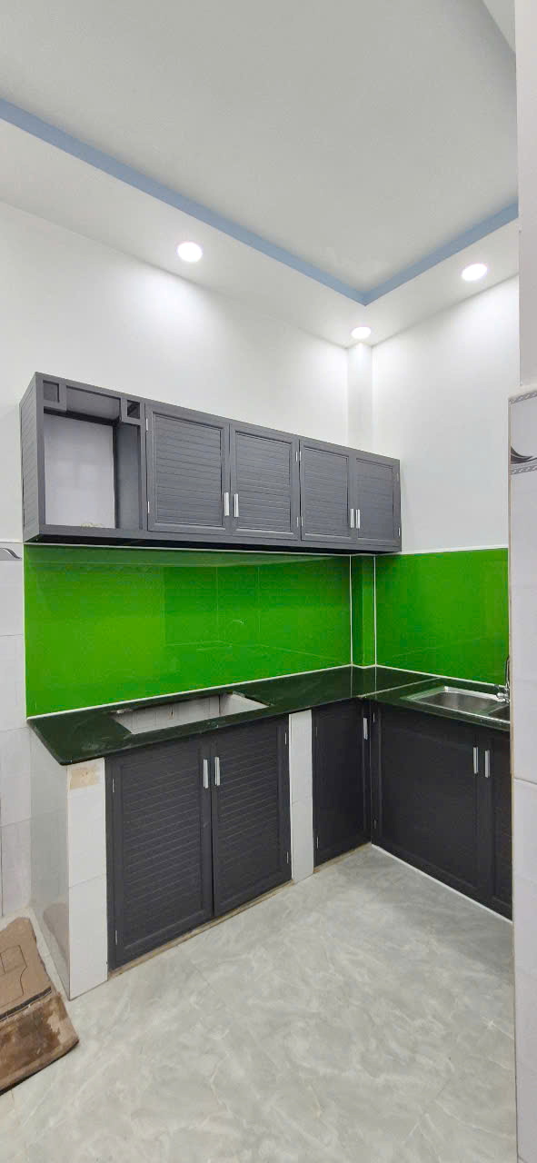 Nhà 4 tầng hẻm Dương Bá Trạc P1Q8. Giá 3,9 tỷ TL - Ảnh 1