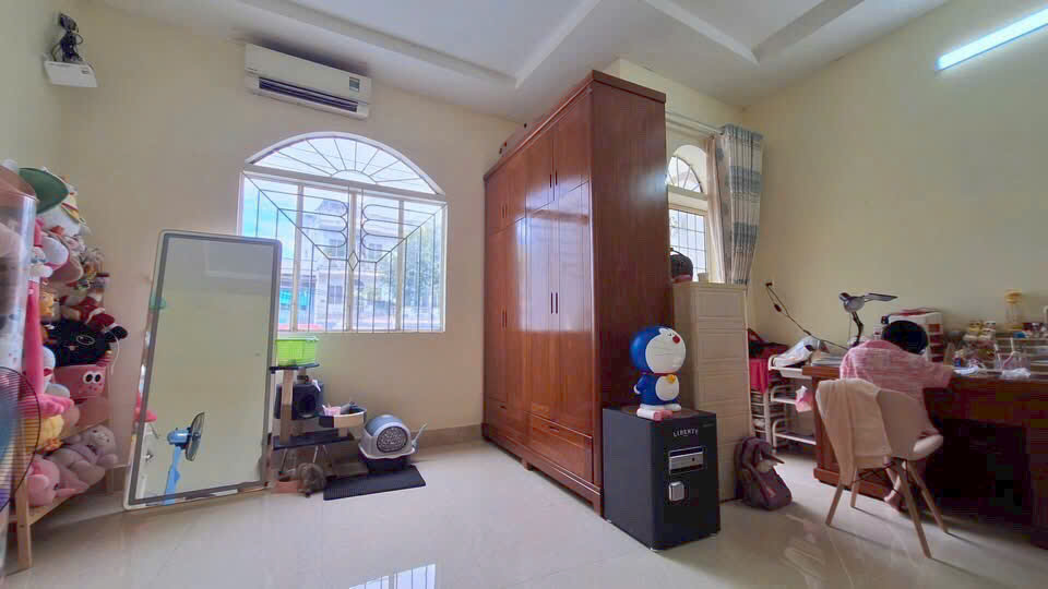 Bán nhà mặt phố Tân Hòa Đông, Q.6, 10 tỷ, MT 5.4m, sổ hồng - Ảnh 3