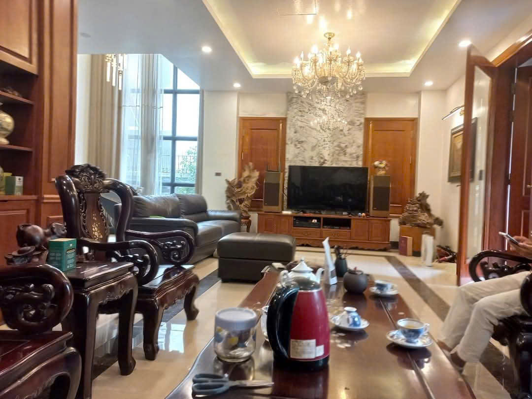 BÁN NHÀ NGUYỄN KHÁNH TOÀN, ÔTÔ VÀO NHÀ, DÂN XÂY, 2 THOÁNG, 5 TẦNG, 54M2 GIÁ 15 TỶ 790 - Ảnh chính