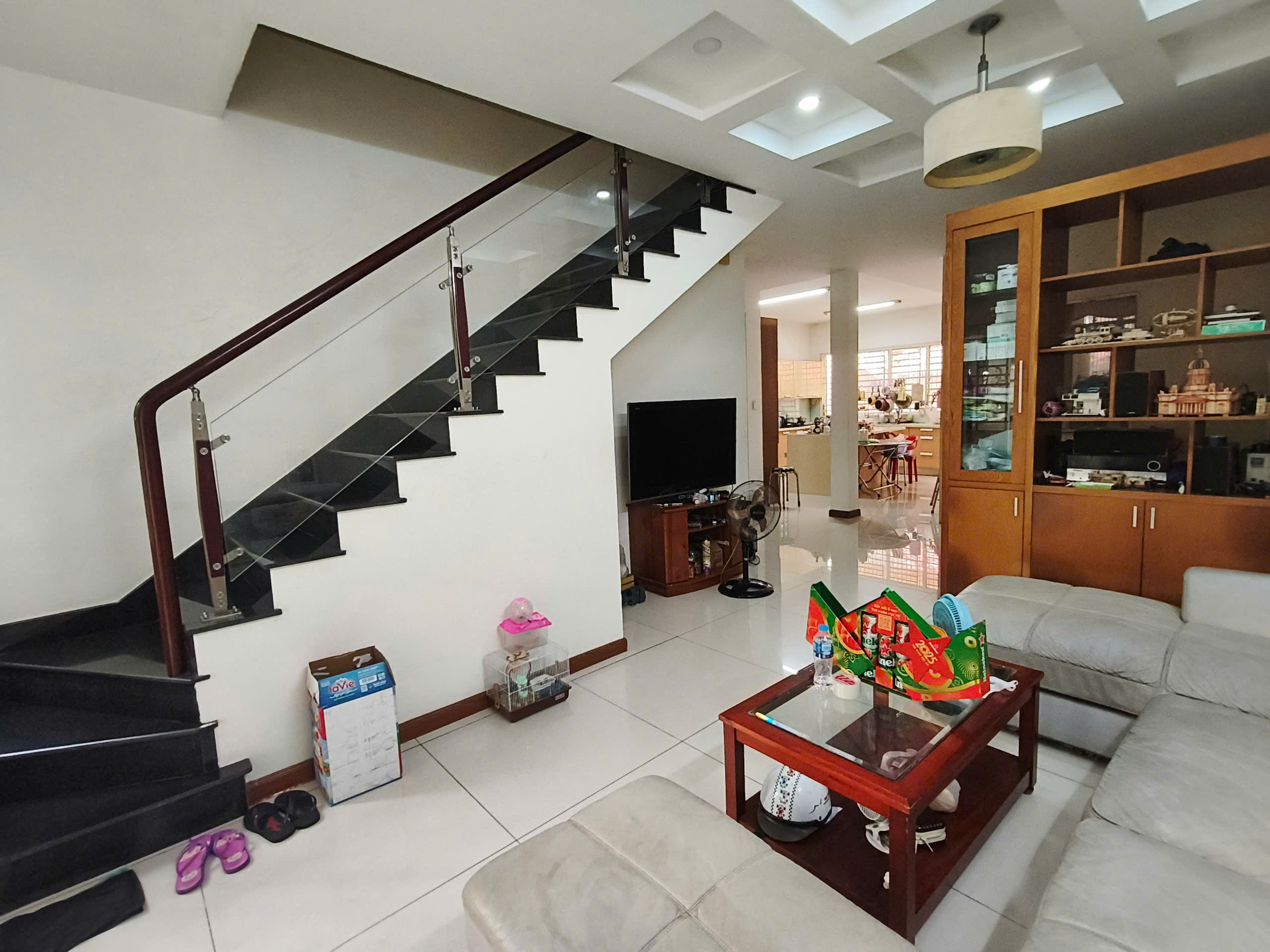 BÁN NHÀ Q7 TRẦN XUÂN SOẠN - DIẸN TÍCH LỚN GIÁ HỢP LÍ - Ảnh 2