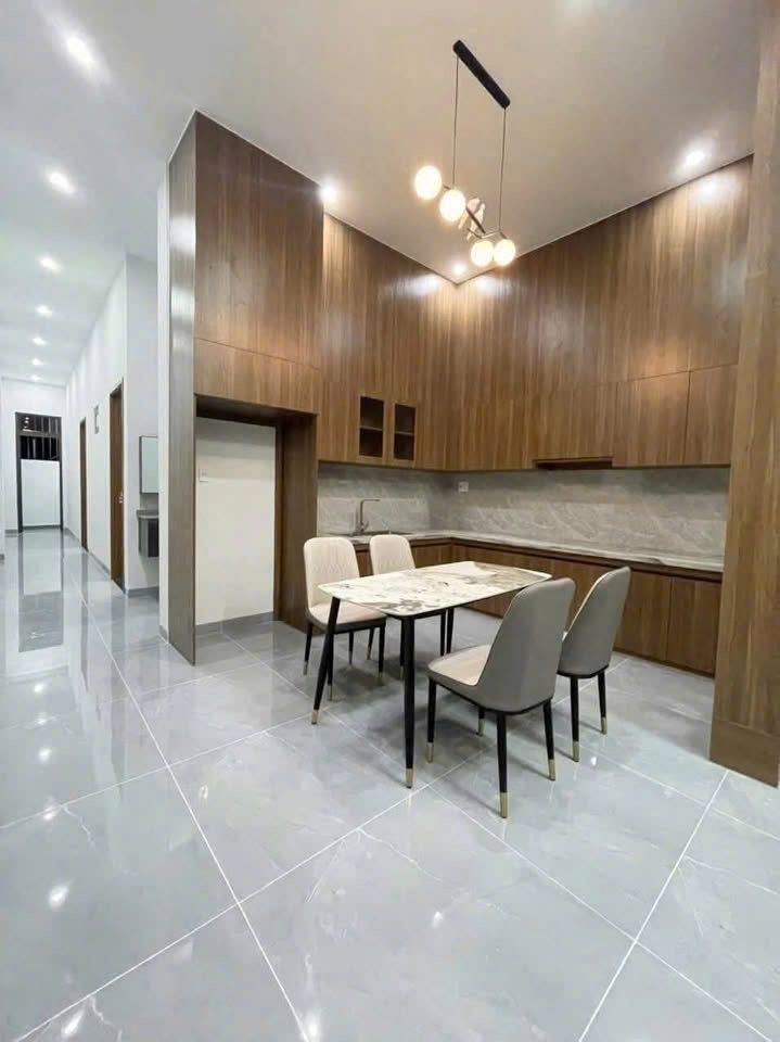 KÈO THƠM!!! Xuất hiện căn cấp 4 hoàn thiện với diện tích quá đẹp 4.5x23m  - Sổ riêng thổ cư 100% - Ảnh 4