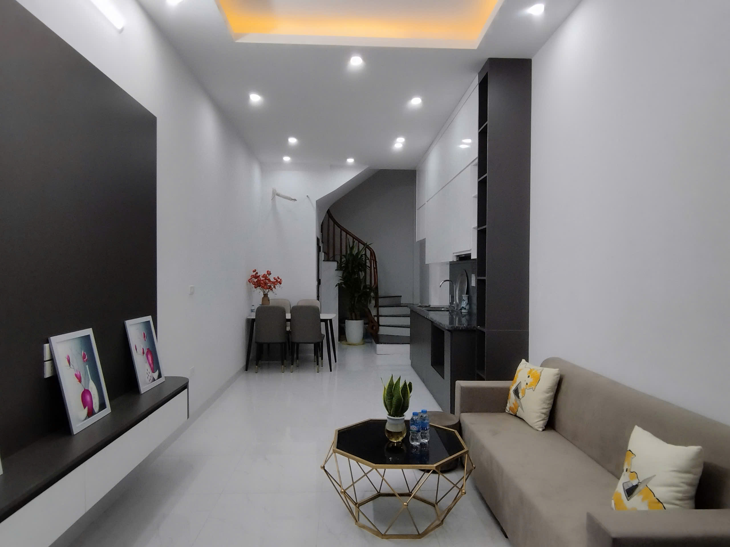 BÁN NHÀ HÀ TRÌ – 40M² – 4 TẦNG – GẦN Ô TÔ TRÁNH – GIÁ 7 TỶ  CÓ THƯƠNG LƯỢNG - Ảnh chính