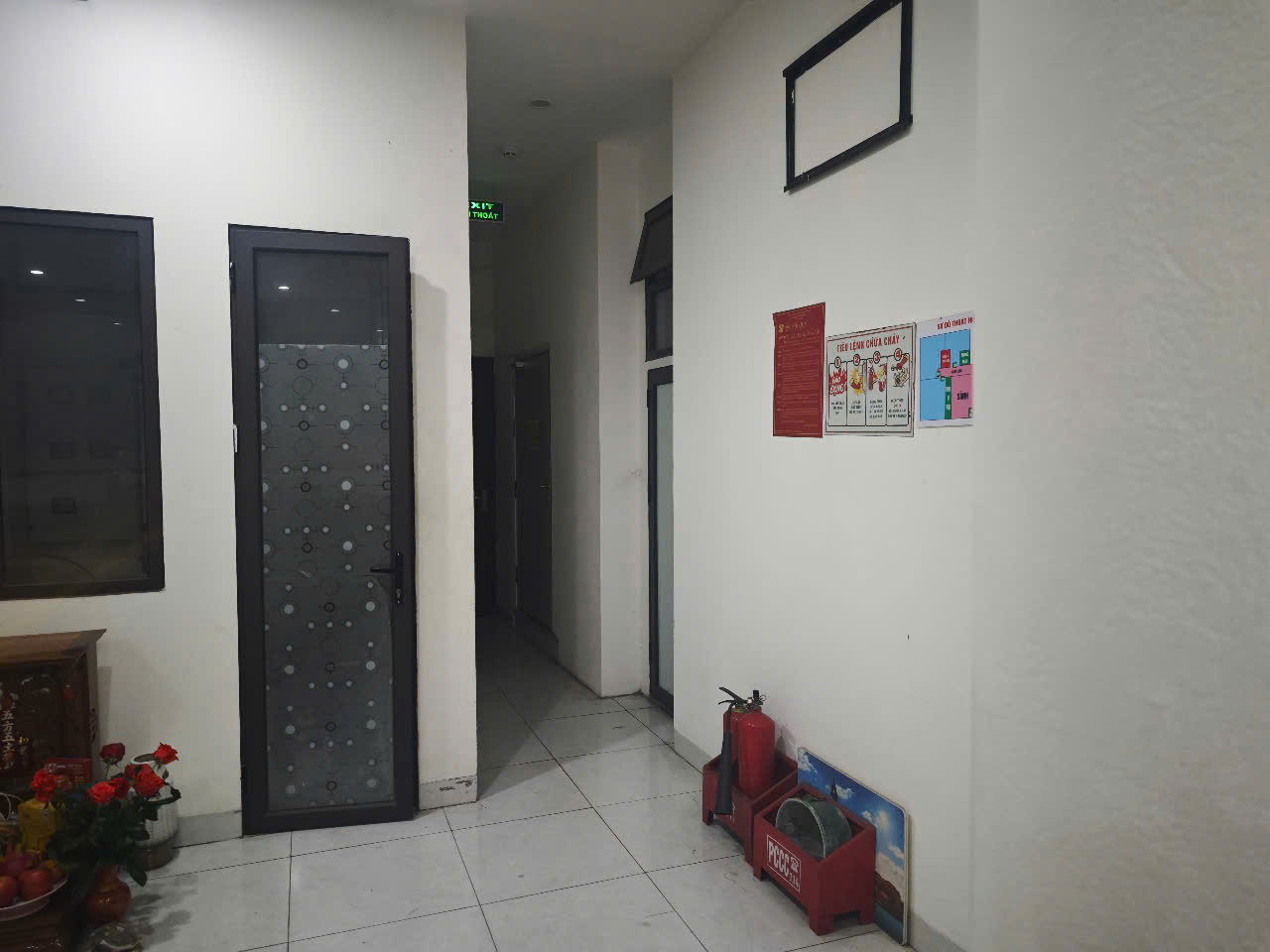 Chính chủ Nguyễn Khoái 24p khép kín thang máy, kinh doanh đỉnh dòng tiền ổn định - Ảnh 1