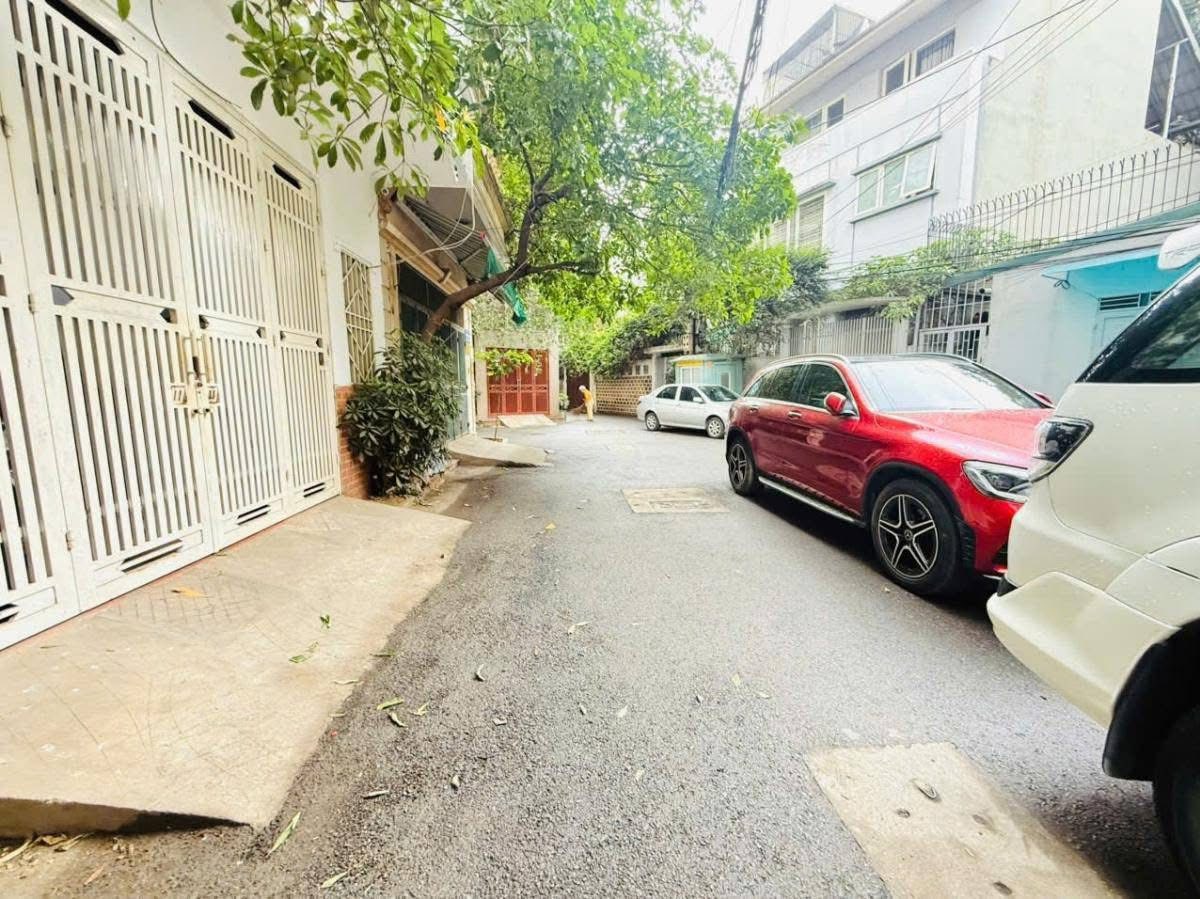 Bán nhà Phân Lô Ô tô tránh dừng đỗ- Phố Hoàng Văn Thái 52m2/ 5Tầng/MT 5.3m 19 Tỷ - Ảnh 1