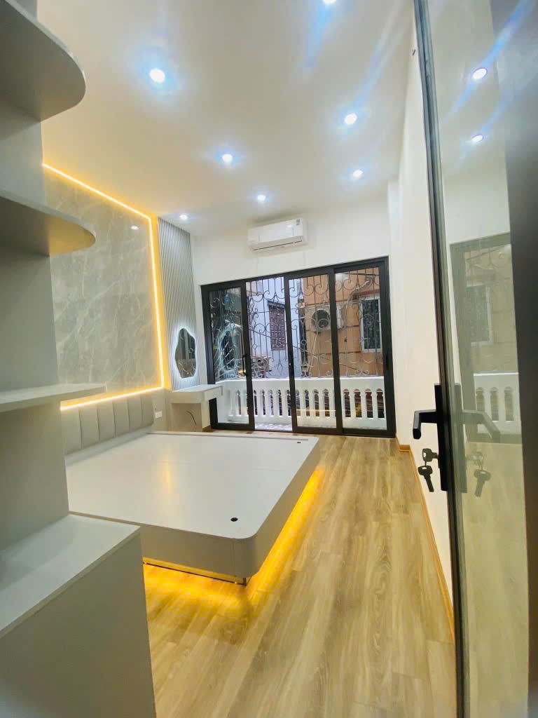 ĐẤT VÀNG PHÁO ĐÀI LÁNG - TRUNG TÂM ĐỐNG ĐA - BA BƯỚC RA ĐƯỜNG LÁNG 31M 4 TẦNG CHỈ 7.5 TỶ - Ảnh 3