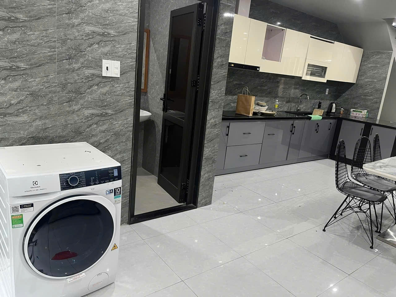 Bán Căn Hộ 6 Tầng, đường Huy Cận (Gần Đại Học Ngoại Ngữ), 45tr/th, giá 10 tỷ TL - Ảnh 1
