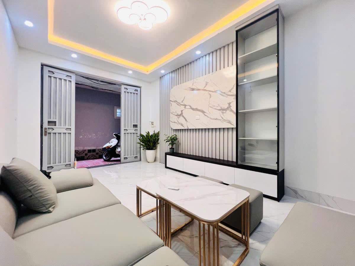 NHÀ TRẦN QUỐC VƯỢNG - 2 MẶT THOÁNG DT 30m2 5 tầng MT 3.5m Giá 7.68 tỷ - Ảnh 1