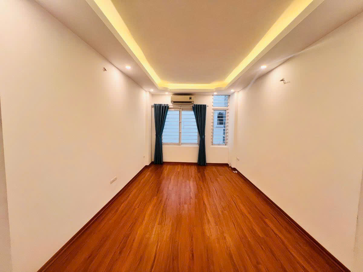 NHÀ TRẦN QUỐC VƯỢNG - 2 MẶT THOÁNG DT 30m2 5 tầng MT 3.5m Giá 7.68 tỷ - Ảnh 2