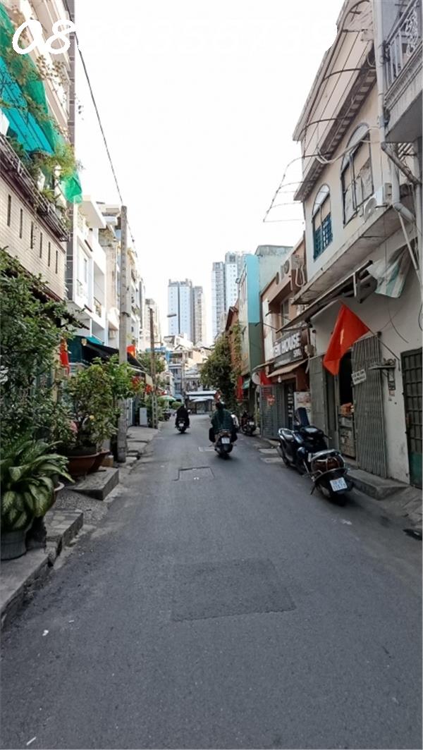 BÁN GẤP NHÀ CẤP 4 NGAY ĐƯỜNG THÀNH THÁI – TRUNG TÂM QUẬN 10 – HẺM XE TẢI THÔNG TỨ TUNG - Ảnh 3