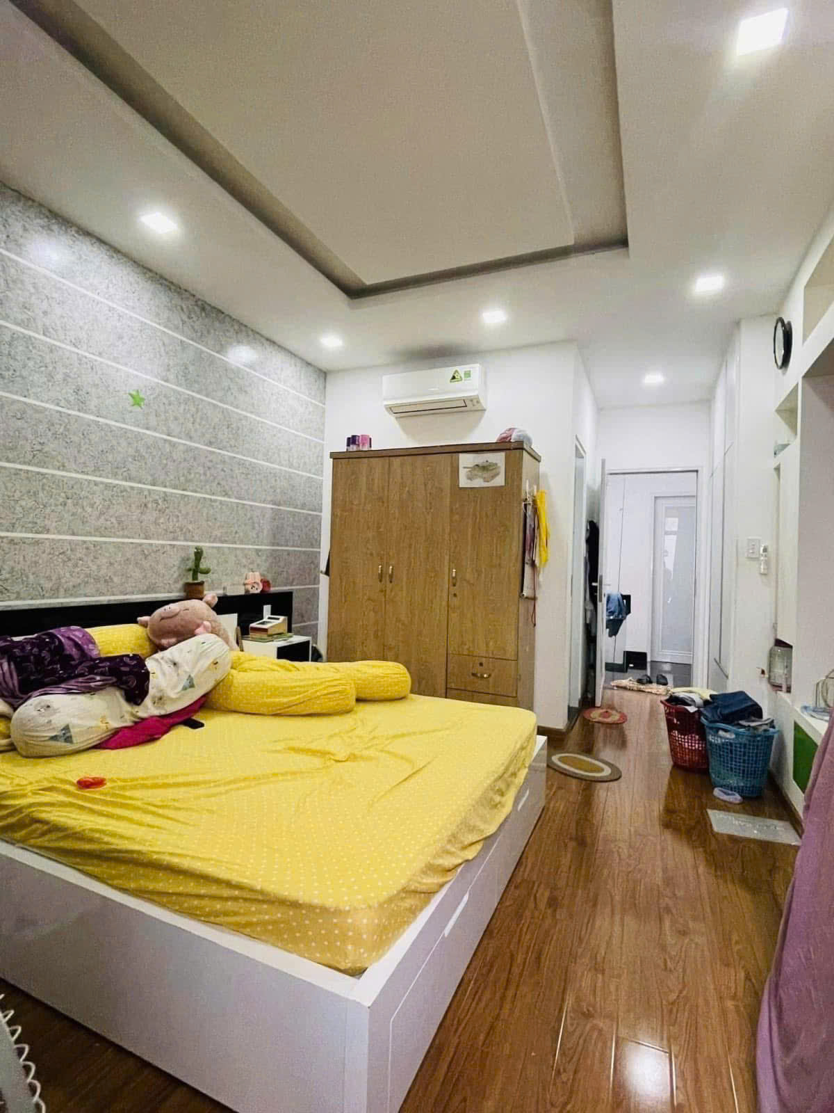 Bán nhà Hẻm Hoàng Hoa Thám, giao Nguyễn Thượng Hiền, 4x20m, 4 Tầng, 5PN, 9.5 tỷ. - Ảnh 4