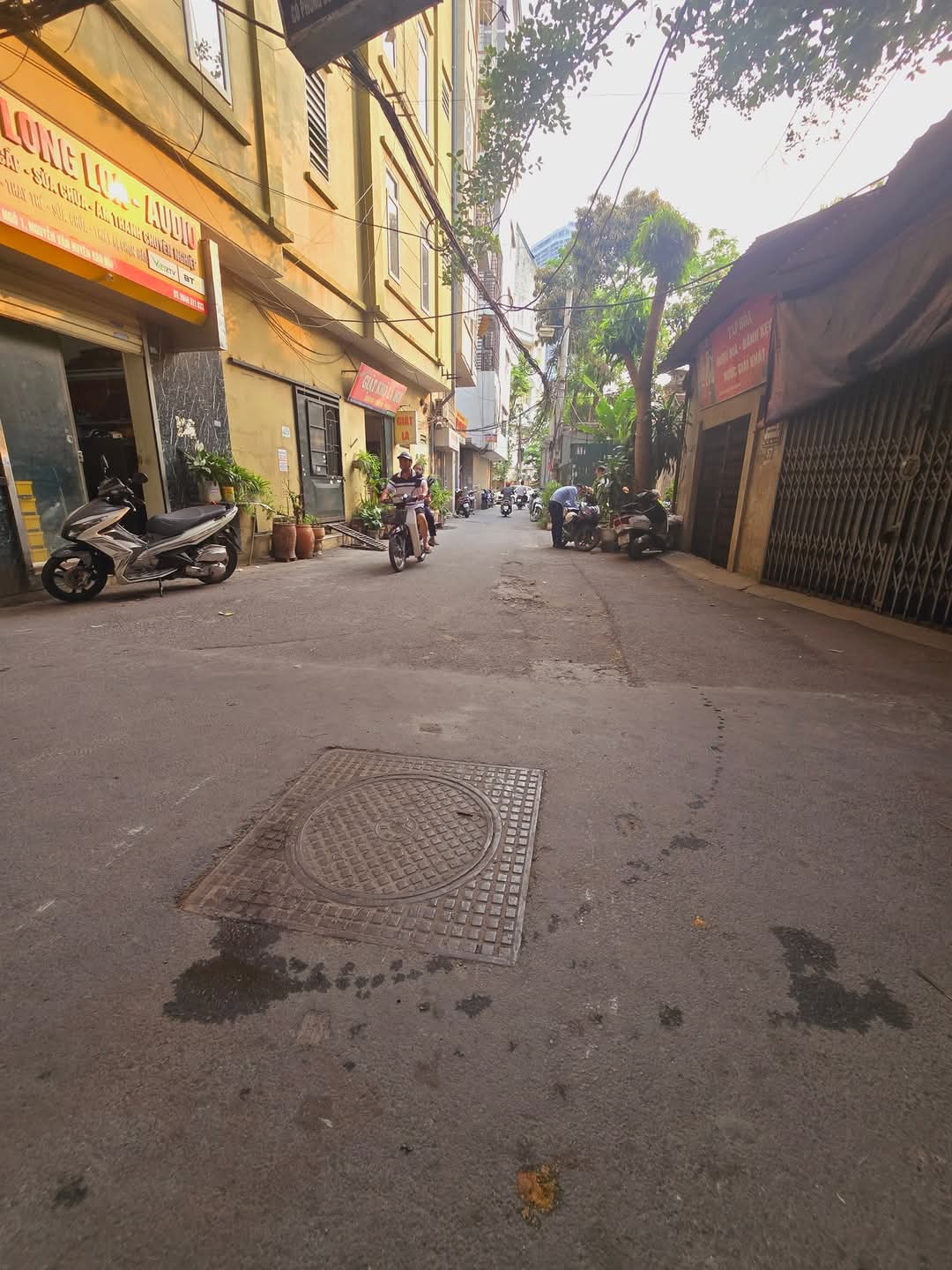BÁN NHÀ ĐƯỜNG NGUYỄN VĂN HUYÊN CẦU GIẤY, PHÂN LÔ Ô TÔ TRÁNH KINH DOANH. DT 66M2 X5 TẦNG GIÁ 26.5 TỶ - Ảnh chính