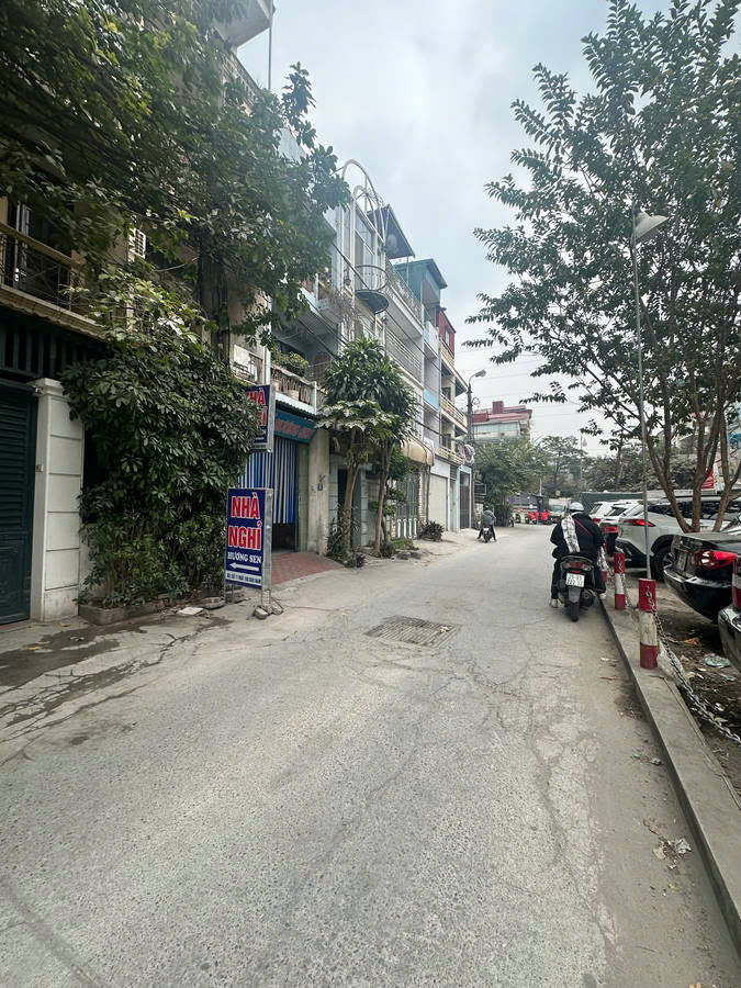 BÁN NHÀ HÀO NAM. 50M2 4 TẦNG GIÁ 17 TỶ-  MẶT NGÕ TO NHƯ MẶT PHỐ- SAU QUY HOẠCH ĐƯỜNG 30M. - Ảnh 1