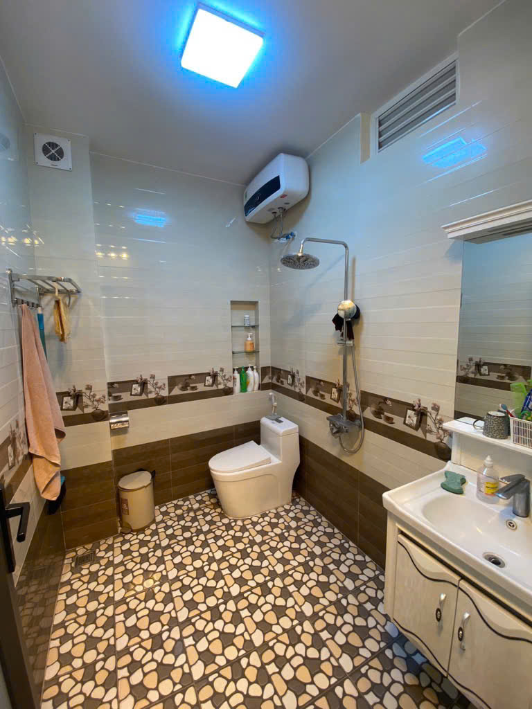 CHỦ TẶNG NỘI THẤT 2 TỶ, SIÊU PHẨM BỒ ĐỀ 80M, 6T, MT5M, 2 THOÁNG, THANG MÁY, SÁT PHỐ. - Ảnh 1