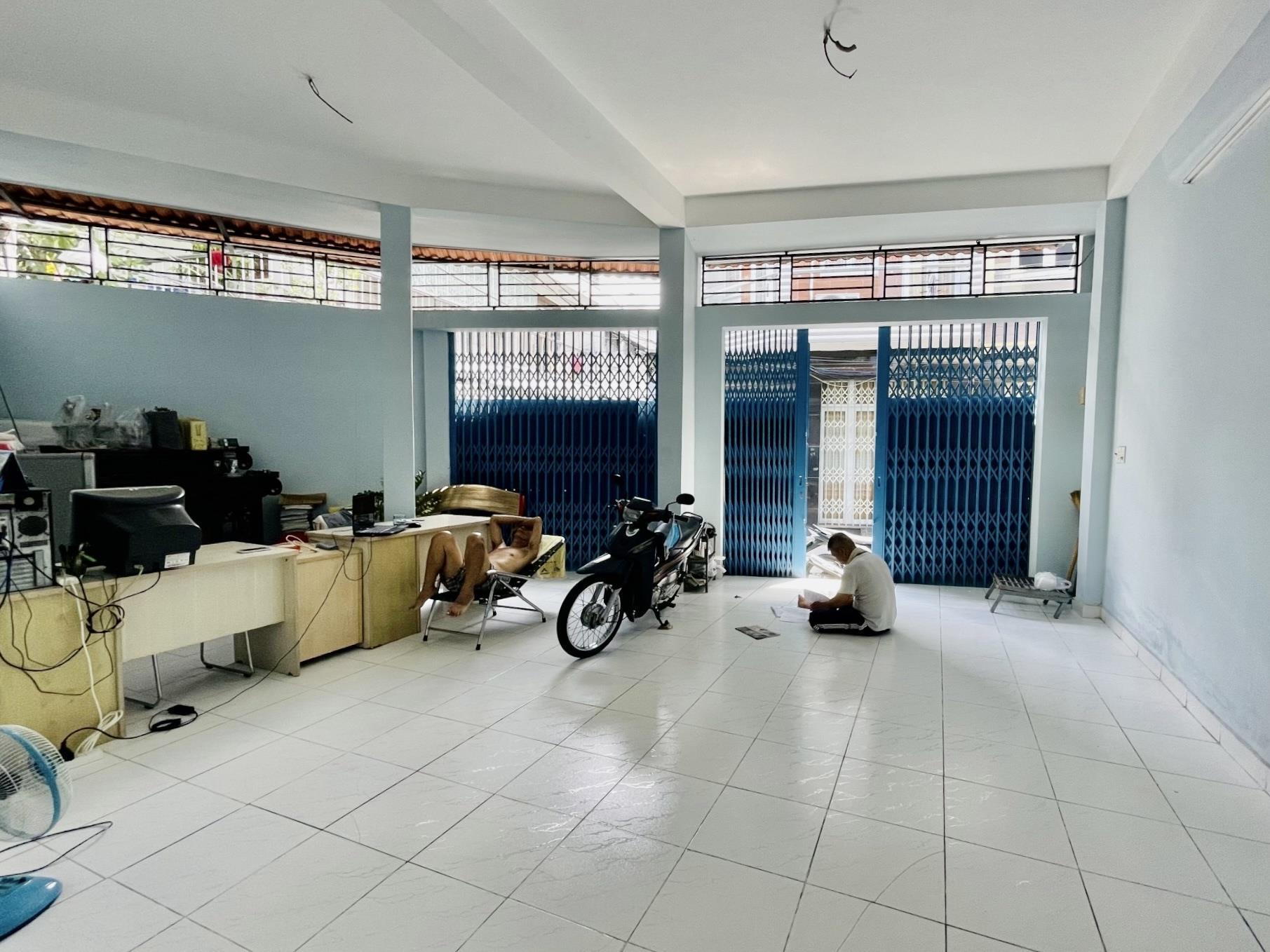Chủ gấp Bán giảm 800tr, 2Tầng, 56m2, HXH, CC Bàu Cát Tân Bình chỉ 6Tỷ. - Ảnh 1