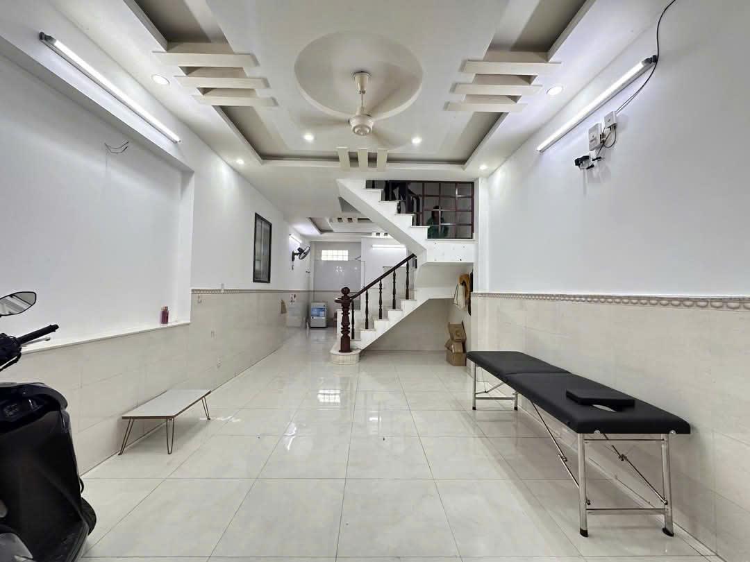 --Bán nhà HXH hẻm 80 Ba Vân, p14, quận Tân Bình; (4*17,5) 3 tầng; 9,9 tỷ - Ảnh 1
