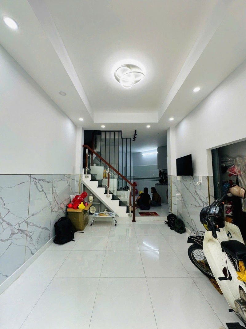 NHÀ MỚI BÌNH THẠNH  Ở LUÔN - CHỦ ĐỂ LẠI TOÀN BỘ NỘI THẤT ĐẸP - GẦN SÂN BAY, BÌNH THẠNH, QUẬN 1. - Ảnh 1