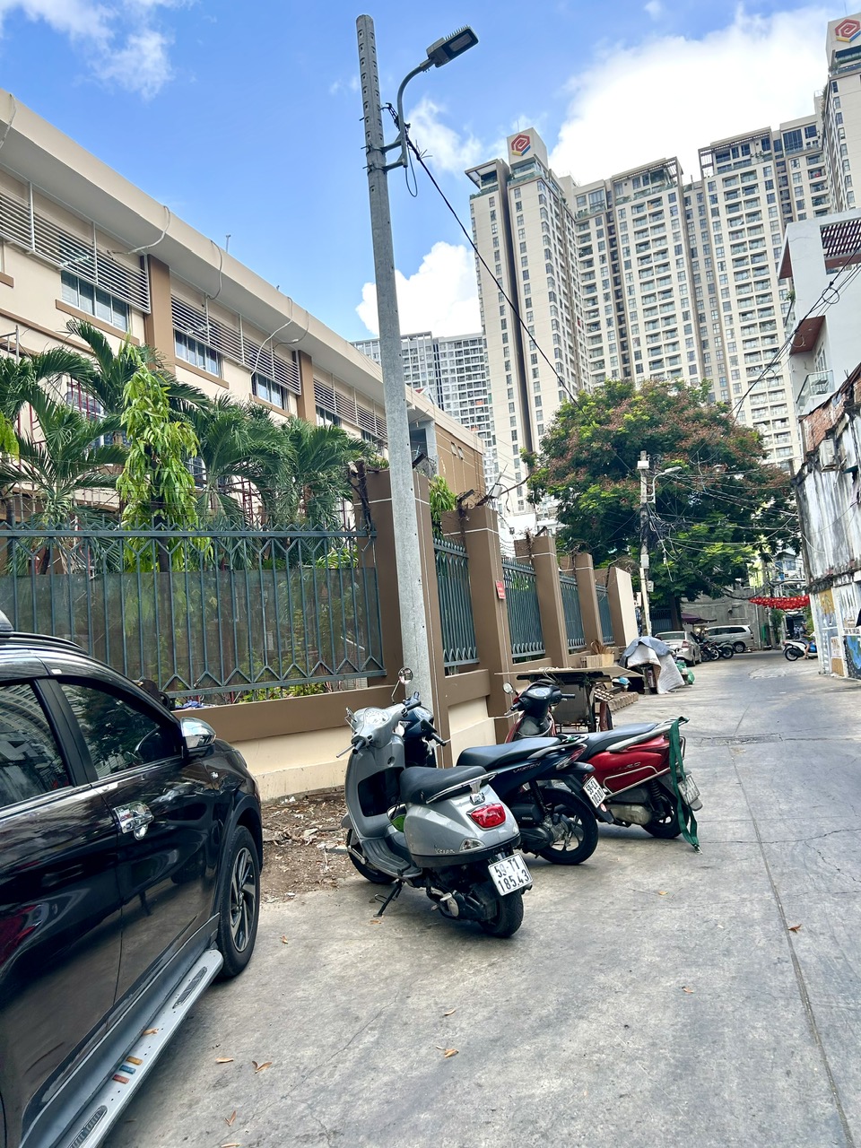 CHỦ NHIỆT BÁN NHÀ MẶT TIỀN - TRƯỚC NHÀ 12M XE TẢI QUAY ĐẦU- KHU AN NINH- GẦN TRƯỜNG HỌC NGUYỄN VĂN - Ảnh chính