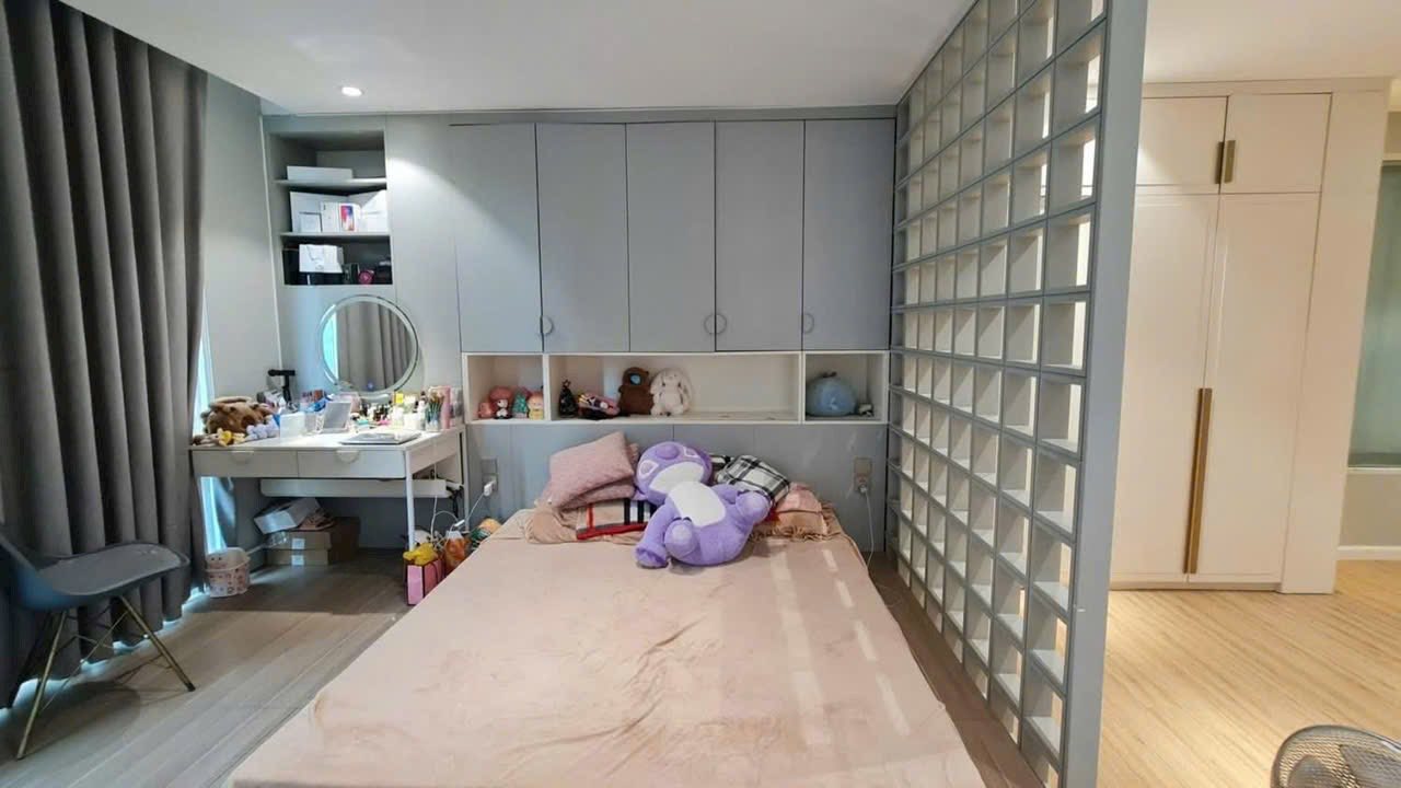 bán nhà Nguyễn Sơn- bệnh viện Tâm Anh, 105m x 6 tầng, lô góc, thang máy, 2 mặt ôtô tránh -Vị trí : k - Ảnh 1