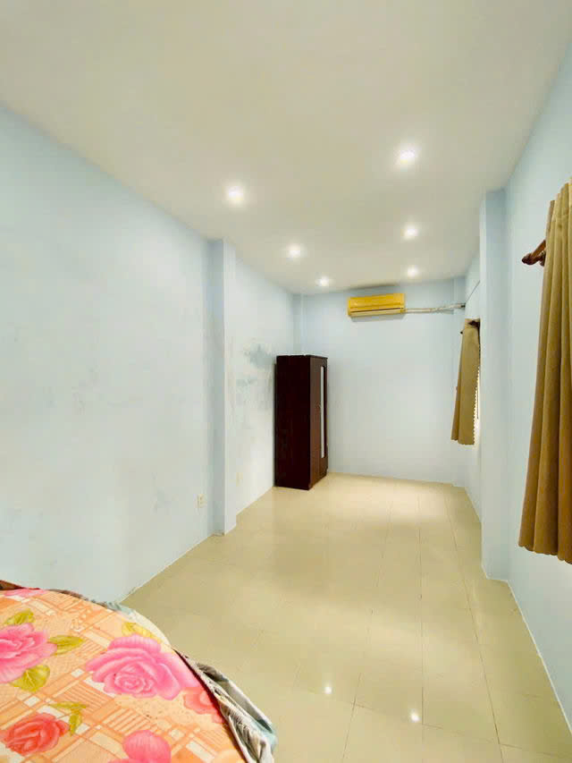 GIÁ MỀM NHẤT QUẬN PHÚ NHUÂN : Trần Hữu Trang 7.5 tỷ - Dt: 14.5x2.56-Kết cấu: 4 tầng btct, 7pn, 3wc. - Ảnh chính