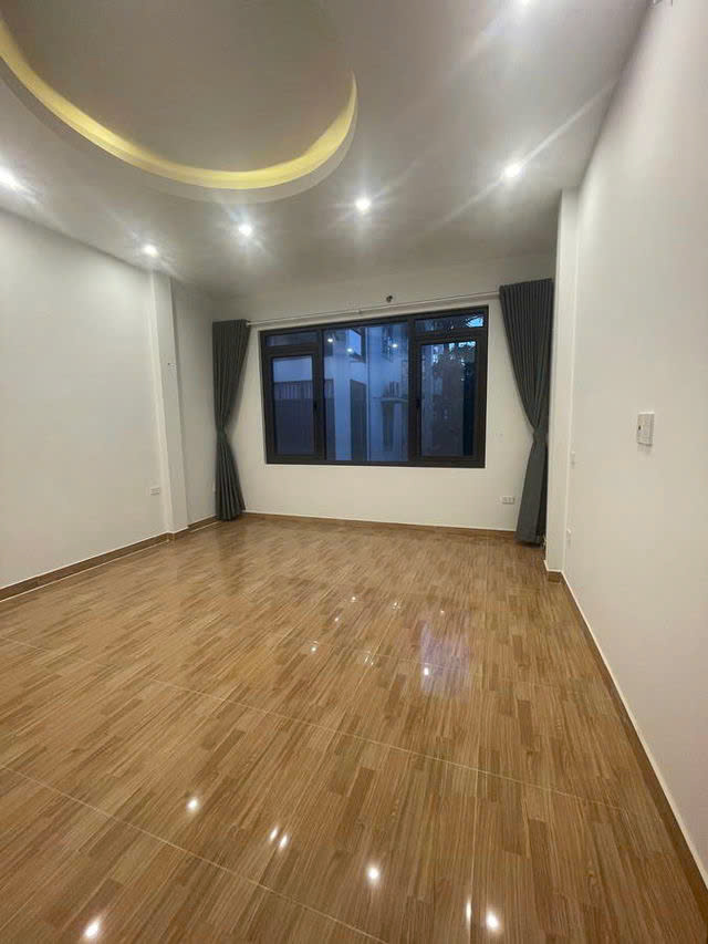 NHÀ ĐẸP PHÂN LÔ KINH DOANH NGÕ Ô TÔ CHÁNH ngọc Lâm 48m2,X 5 tầng, mặt tiền 4.5m, 14 tỷ Long Biên. - Ảnh 4