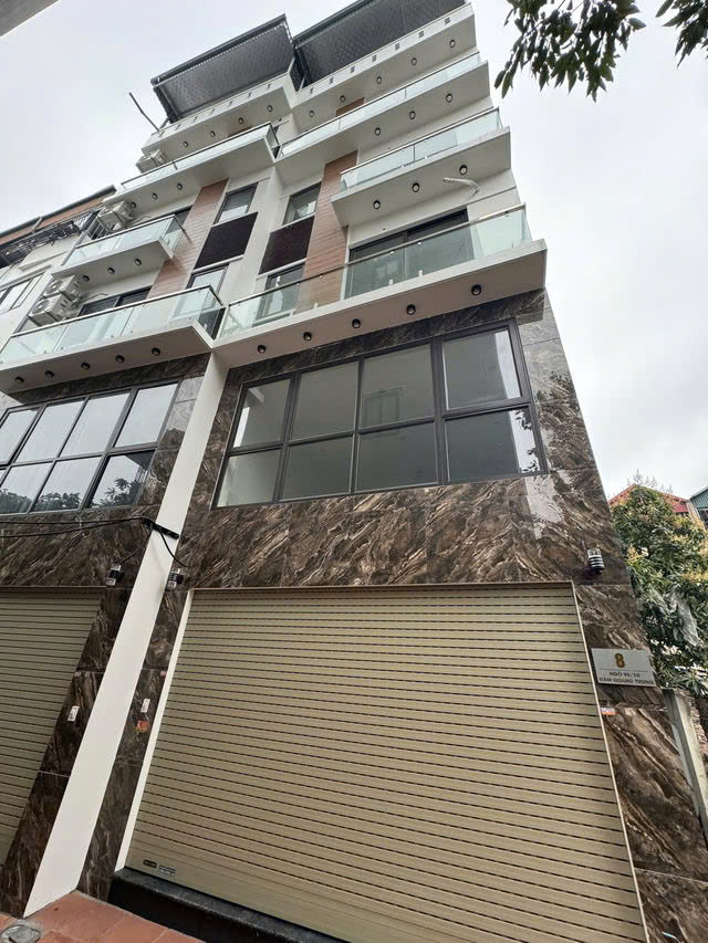NHÀ MỚI Ô TÔ VÀO NHÀ Đàm Quang Trung 42m2,X  6 tầng,mặt tiền 4.8m, 10.2 tỷ Long Biên. - Ảnh 1