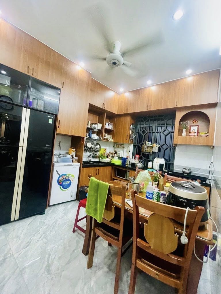 LÔ GÓC 0 LG - ĐẸP LUNG LINH - HẺM 6M SÁT MẶT TIỀN - 50M - 3 TẦNG NHỈNH 7 ĐỒNG - Ảnh 2