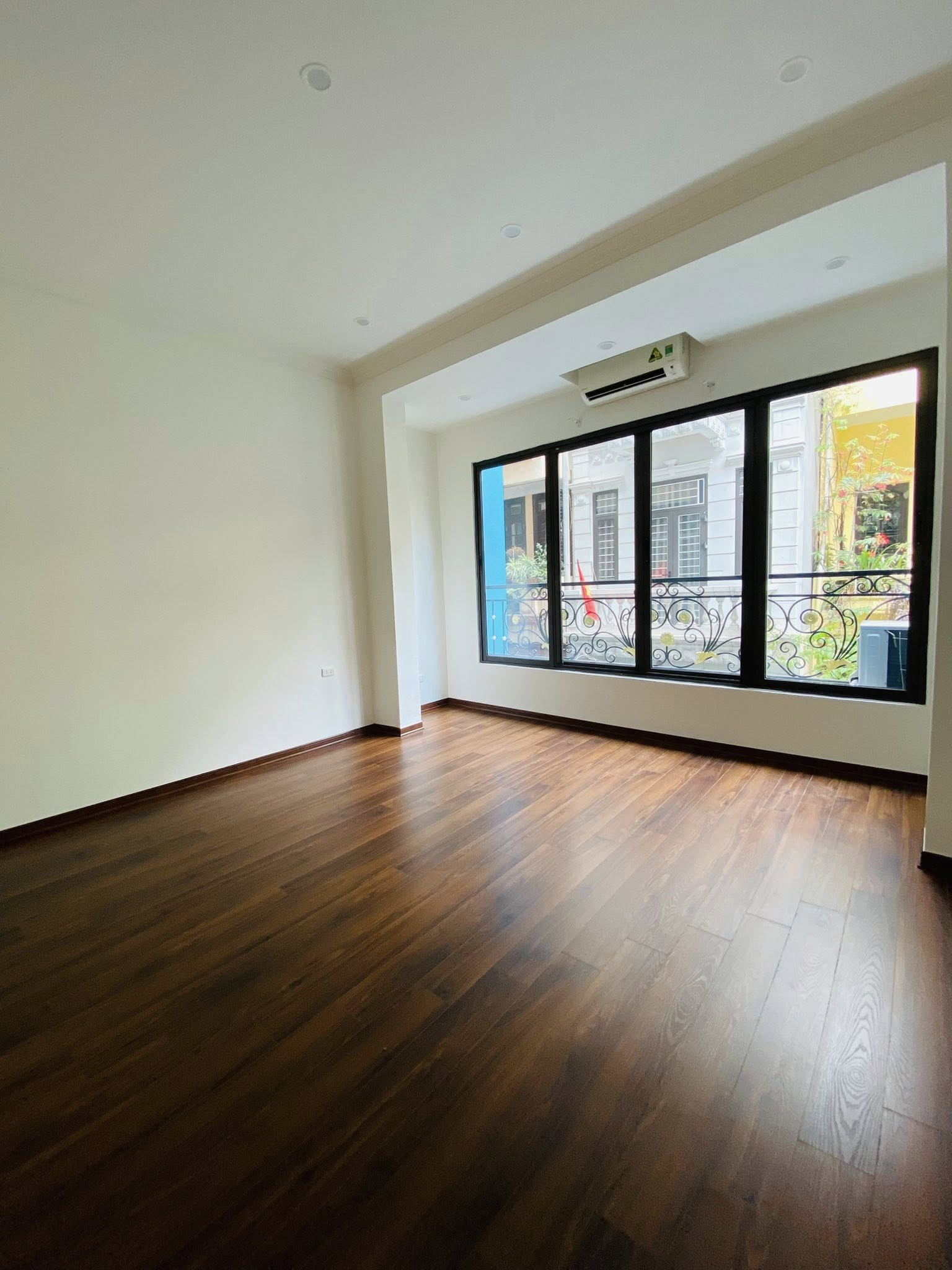 Bán nhà Phân Lô Ôtô tránh Hoàng Văn Thái 50/55m x 5Tầng Thang máy, MT 4.7m 21.6 Tỷ - Ảnh 2