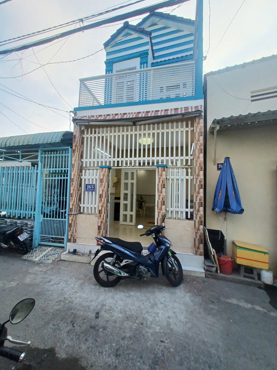 Bán nhà đẹp trệt lầu nằm trên mặt tiền hẻm 2 đường Bùi Hữu Nghĩa, Bình Thủy, Cần Thơ - Ảnh chính