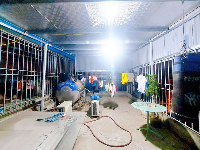 NHÀ DÂN XÂY MẶT NGÕ THÔNG Ô TÔ Bắc Cầu 44m2,X 4 tầng,mặt tiền 4.4m, 5.6 tỷ Long Biên. - Ảnh 2