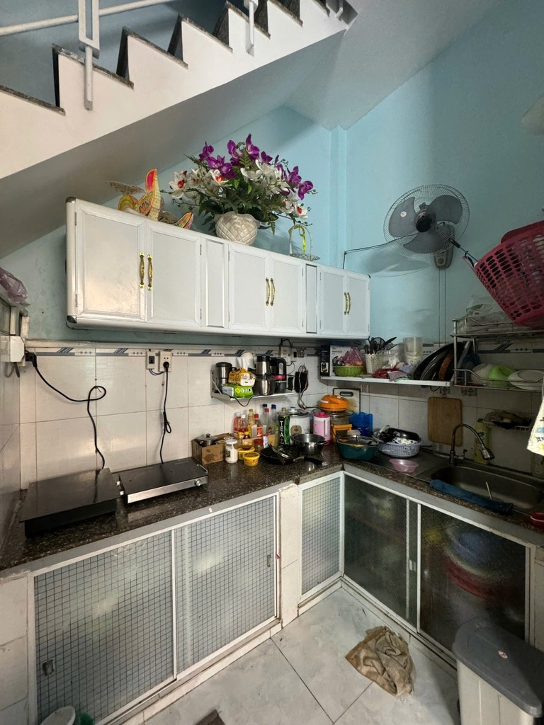 Bán nhà gần Aeon Tân Phú, chợ Tân Hương, Tân Phú, 4x7 - 2 tầng, chỉ hơn 2 tỷ - Ảnh 2