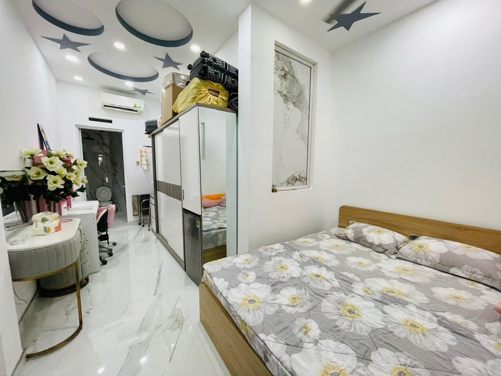 Nhà đẹp Tùng Thiện Vương 4x15 chỉ 50m ra mặt tiền giá chào 7 tỷ - Ảnh 1