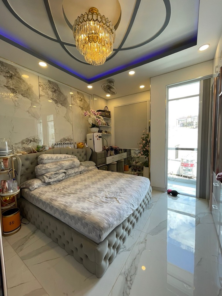 Nhà đẹp Tùng Thiện Vương 4x15 chỉ 50m ra mặt tiền giá chào 7 tỷ - Ảnh 3