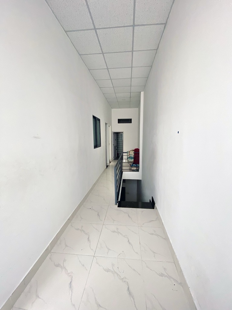 NHÀ GẤP BÁN - GẦN CV LÀNG HOA & CHỢ THẠCH ĐÀ GV - DT ( 5,7 × 14,5 ) - 2 TẦNG CHỈ 4.X TỶ - Ảnh 4