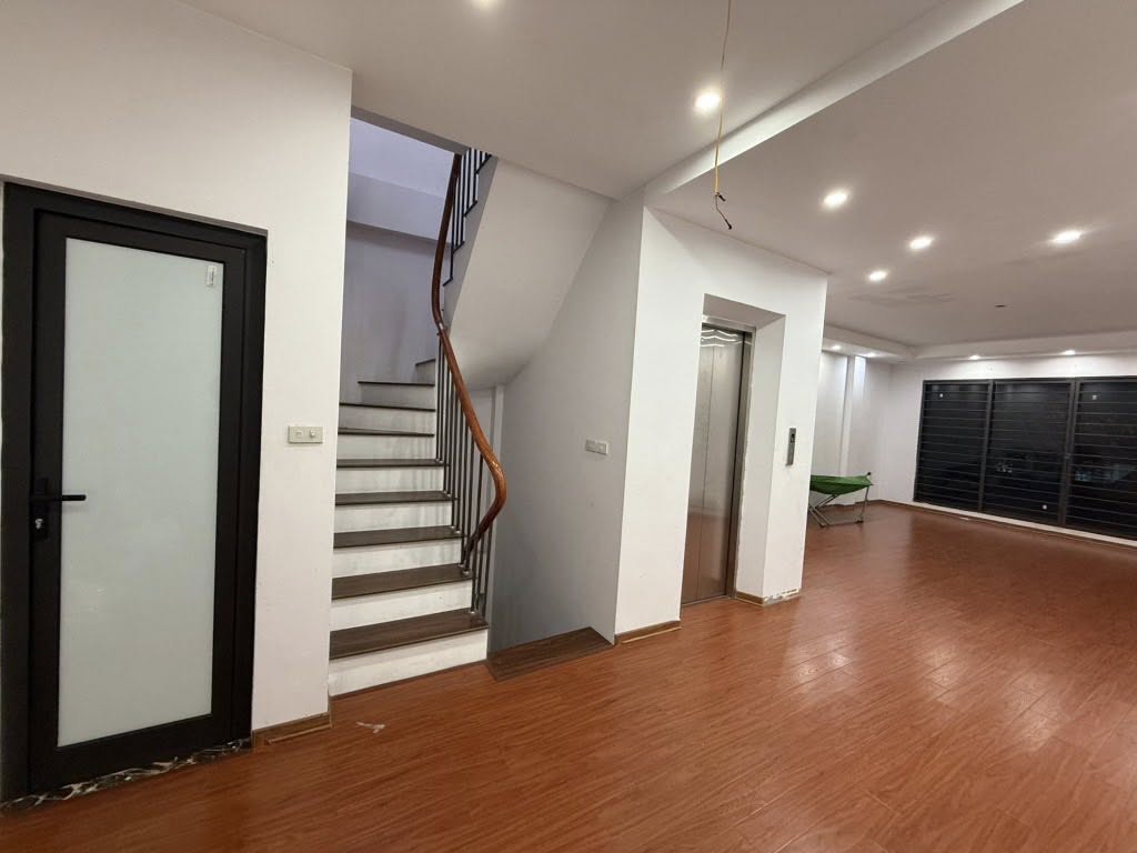 NGUYỄN NGỌC NẠI, Thanh Xuân - 70m² x 7 tầng, 12 Tỷ - Ô TÔ TRÁNH, GARA Ô TÔ, THANG MÁY - Ảnh 1