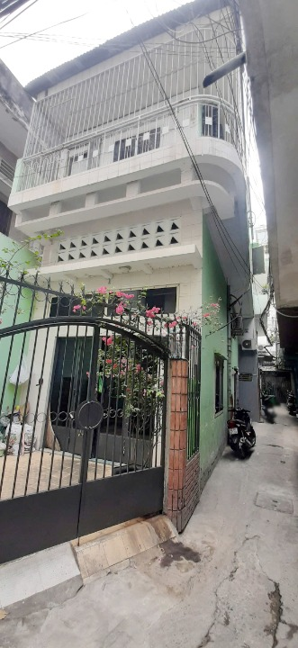 Căn góc 3 tầng nở hậu hẻm Dương Bá Trạc P1Q8. Giá 5 tỷ TL - Ảnh chính