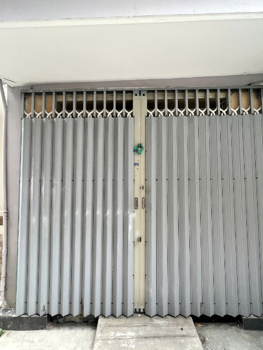 Nhà 2 tầng hẻm thông gần mặt tiền Nguyễn Duy P9Q8 - Ảnh chính