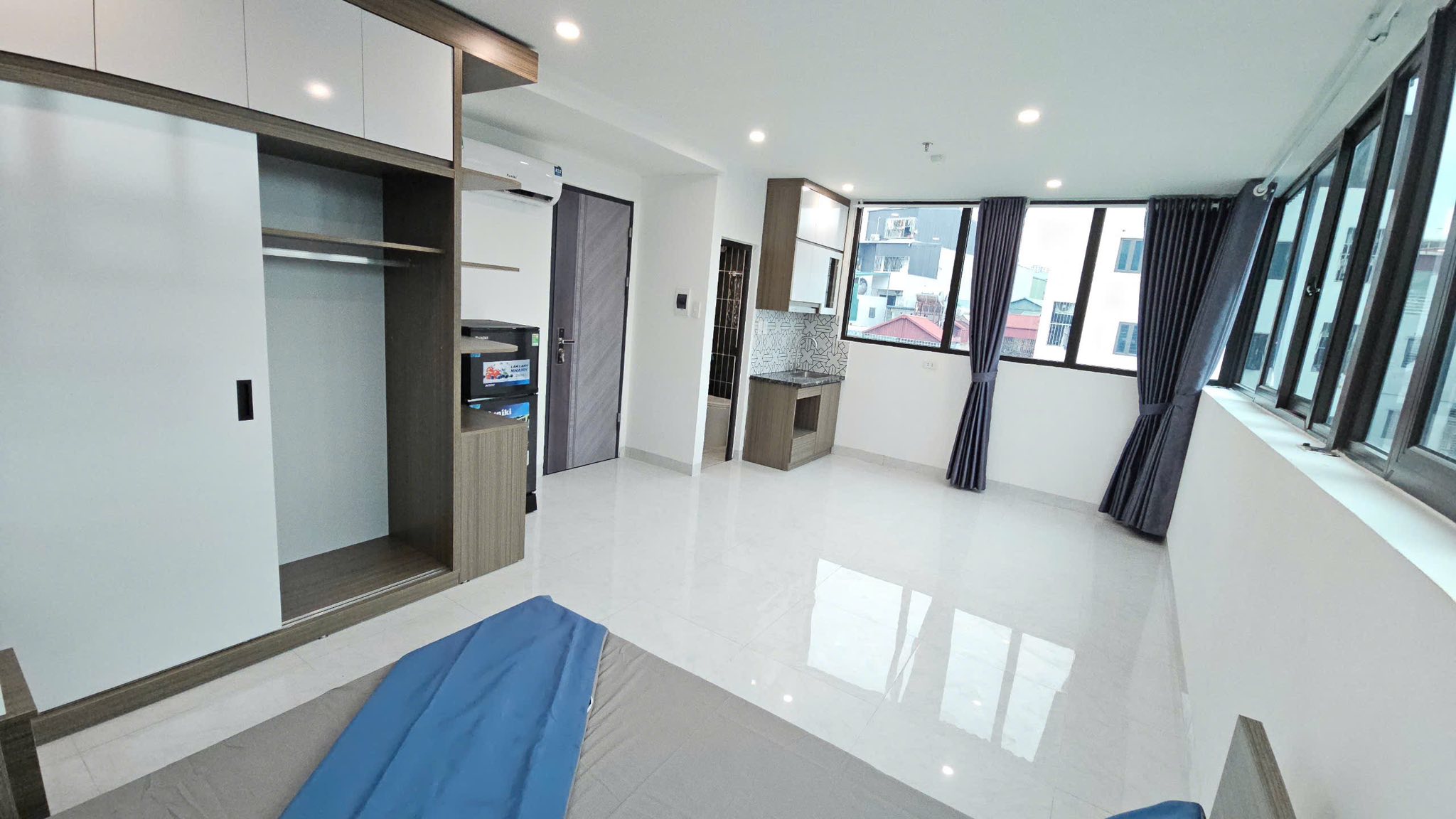 BÁN NHÀ LÔ GÓC 6 TẦNG THANG MÁY – DÒNG TIỀN 500 TRIỆU/NĂM – GẦN PHỐ, Ô TÔ TRÁNH - Ảnh 1