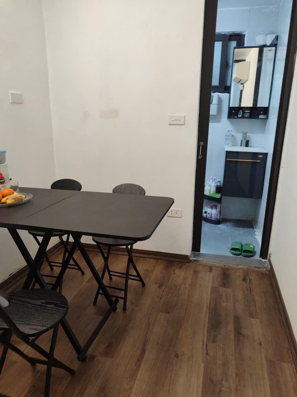 Bán nhà nguyên căn ngõ 381 Bạch Mai, Hai Bà Trưng 20m x 5T giá 3.45 tỷ, sổ đỏ GD - Ảnh 1