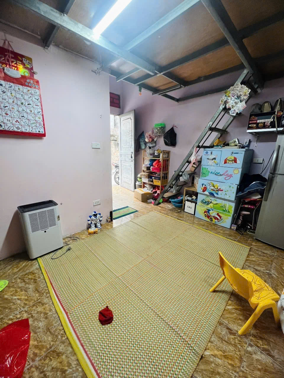 Bán nhà Cấp 4 Lạc Long Quân - Tây Hồ, Gần ô tô tránh, 36m2 2,2 tỷ - Ảnh 3