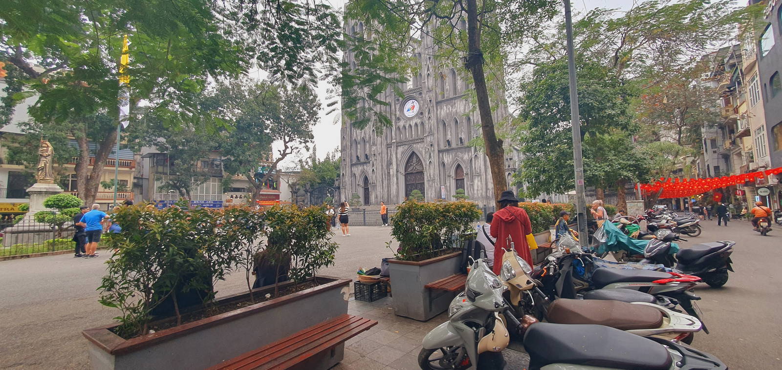 BÁN NHÀ MẶT PHỐ ẤU TRIỆU, HOÀN KIÉM. 50M2 MT 6M GIÁ 46 TỶ- TINH HOA PHỐ CỔ, DÒNG TIỀN "KHỦNG" ĐỈNH - Ảnh chính