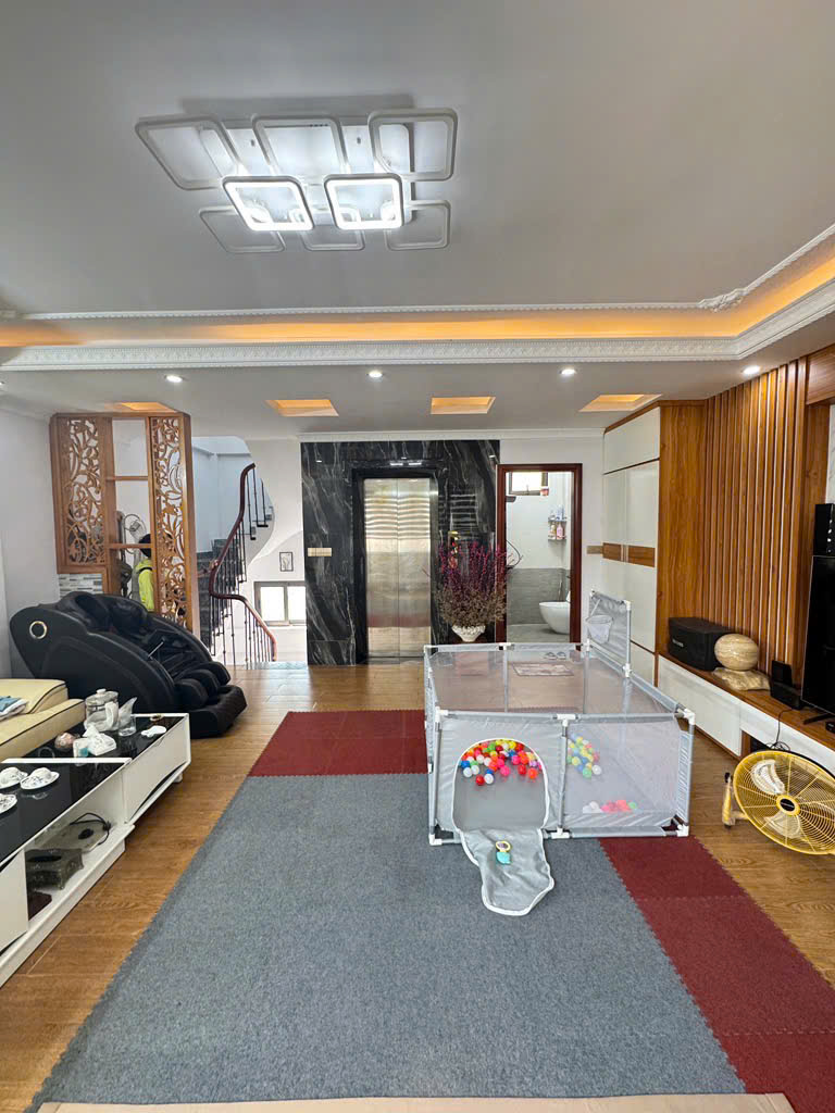 TẦM TIỀN, NHÀ LÕI BỒ ĐỀ 40M, 6T, MT6M, NỞ HẬU, THANG MÁY, TẶNG NỘI THẤT, 10M RA Ô TÔ TRÁNH. - Ảnh 1