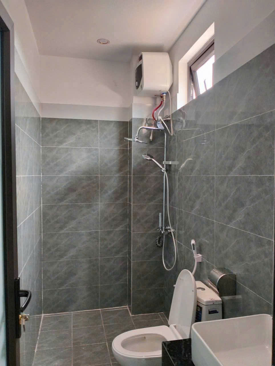 BÁN NHÀ 3 TẦNG CHỢ ĐÔNG LÃM - Ô TÔ ĐỖ CỬA - CÓ SÂN RIÊNG - Ảnh 3