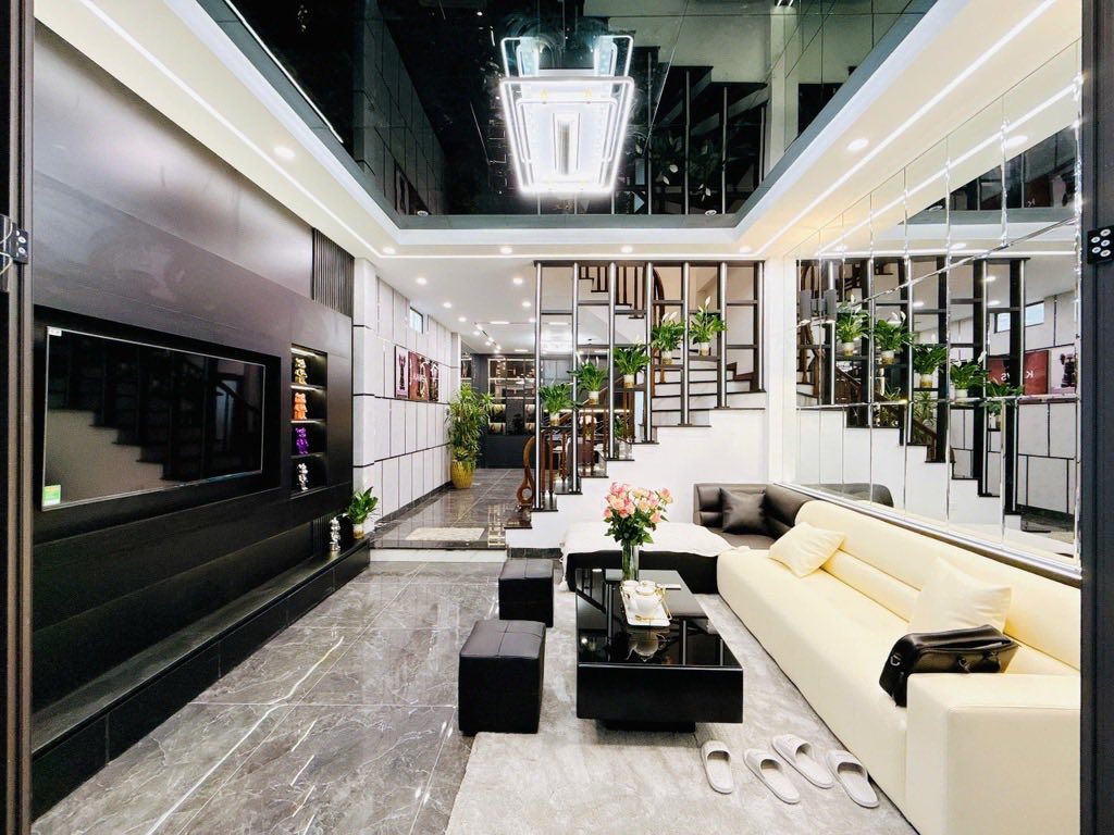 SIÊU PHẨM LÔ GÓC 3 THOÁNG – CÁCH PHỐ ĐẠI LA CHỈ 30M – NHÀ ĐẸP PHONG CÁCH LUXURY – GIÁ 12 TỶ - Ảnh chính