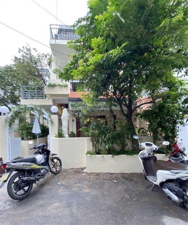 Bán nhà đường Thành Thái, Q.10, 74m², 2 tầng, 10 tỷ - Ảnh chính