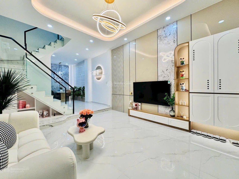 Bán nhà đường Sư Vạn Hạnh, Q.10, 80m², 3 tầng, 4PN, 9,x tỷ - Ảnh 2