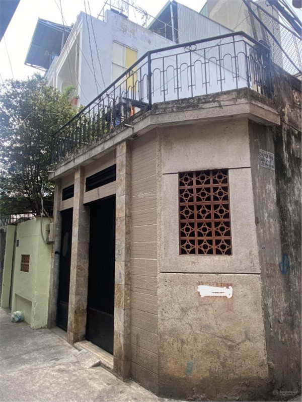 Bán nhà 72m², đường Cách Mạng Tháng Tám, Q.10, 2 tầng, 7,x tỷ - Ảnh 2