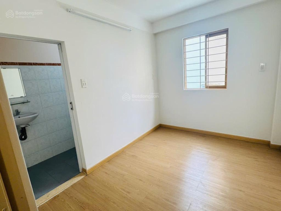 Bán nhà Nguyễn Trãi - Quận 5 - 5 tầng - nhỉnh 7 tỷ - sổ vuông A4 - hoàn công đủ - Ảnh 4